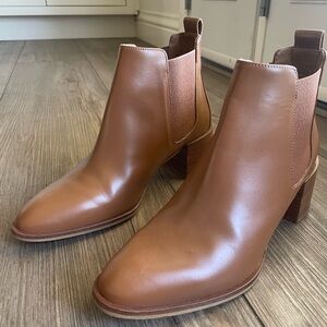 Women's Everlane Tan Leather Chelsea Bootie - Classic Ankle Boots